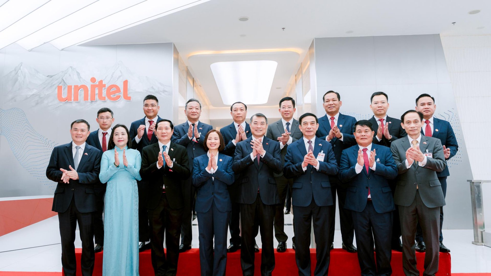 Toàn cảnh buổi làm việc của Thủ tướng Chính phủ Lê Minh Hưng tại Unitel