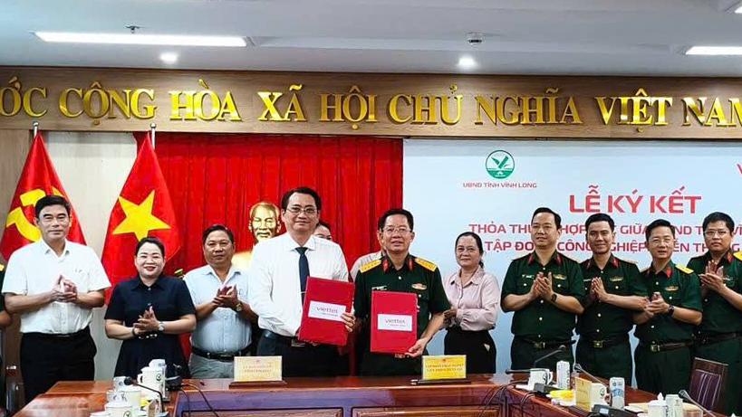 Viettel và UBND tỉnh Vĩnh Long ký kết hợp tác chuyển đổi số giai đoạn 2025–2030