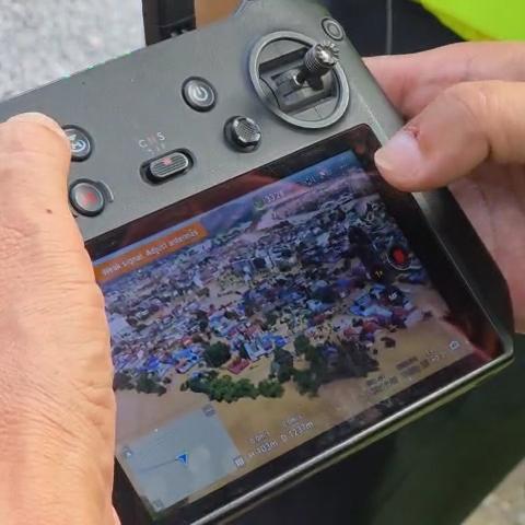 Phi công của Viettel Media đưa 'mắt thần' bay trên lũ