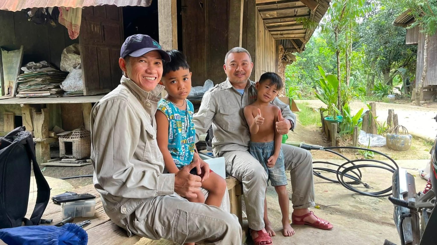 Góc bản Z’Lao rộn ràng niềm vui từ câu nói 'sóng Viettel sẽ có ngay hôm nay'
