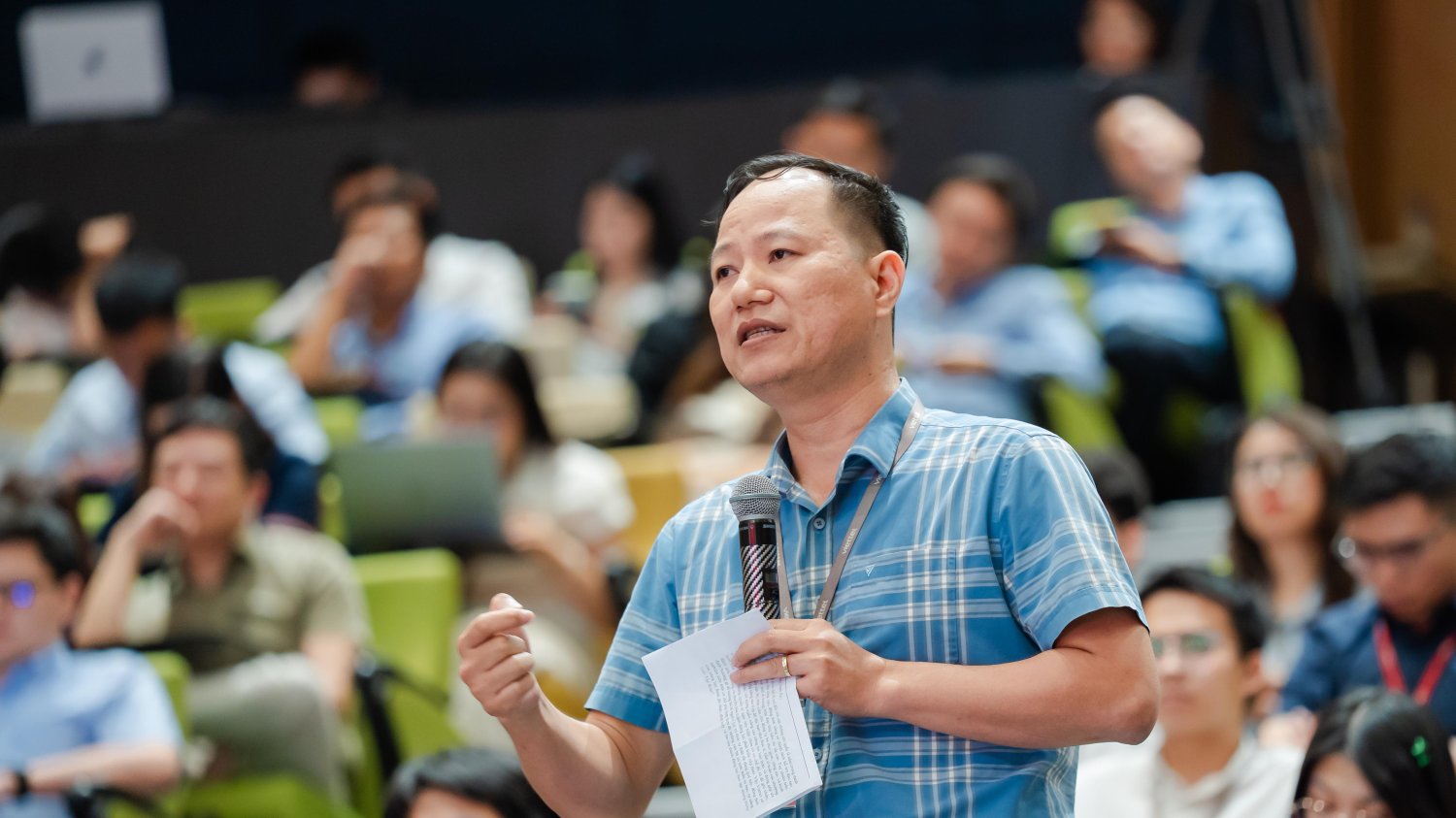Xây dựng công cụ bán hàng thông minh có khả thi hay không?