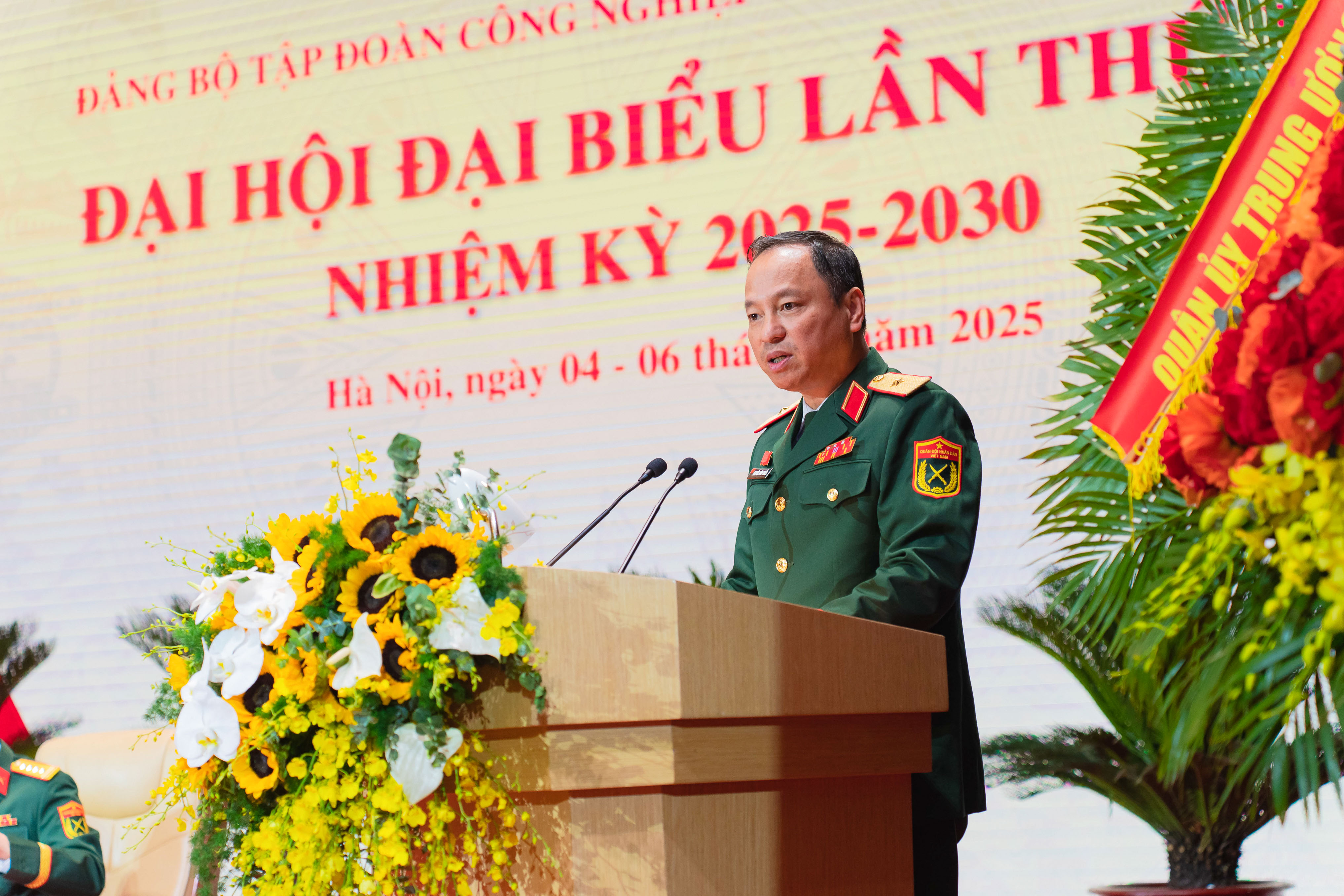VIETTEL.0608-115