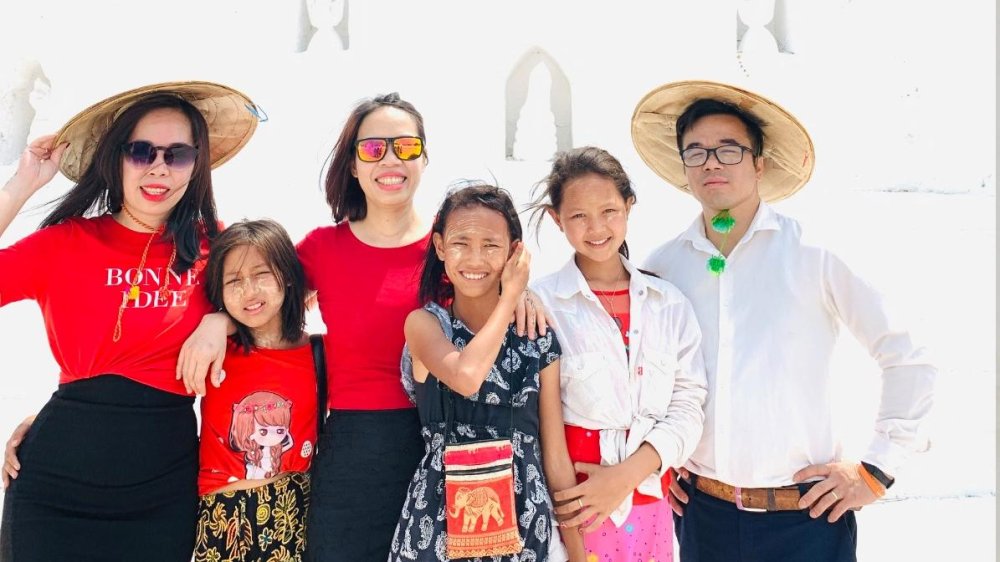 Nếu đời này không rực rỡ thì sao, hãy đi qua VTG để thấy một rực rỡ rất khác