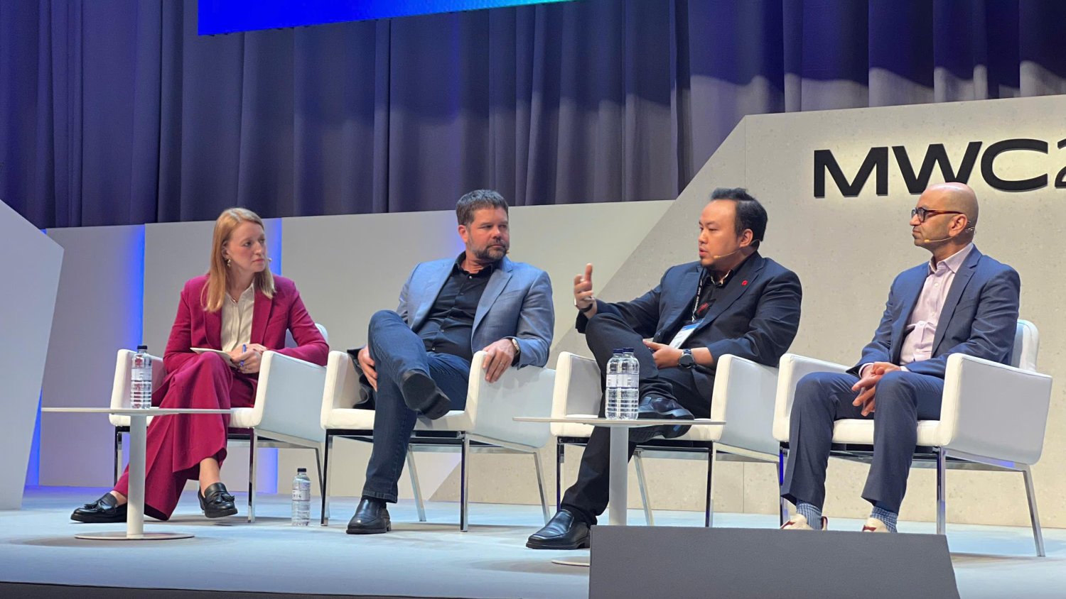 Đại diện Viettel cùng Big Tech bàn về bài toán gì tại MWC 2026?