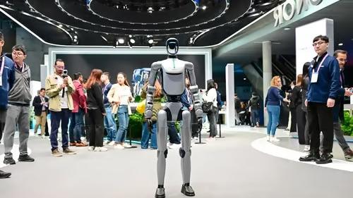 MWC Barcelona 2026 kêu gọi chinh phục 3 ‘ngọn núi’