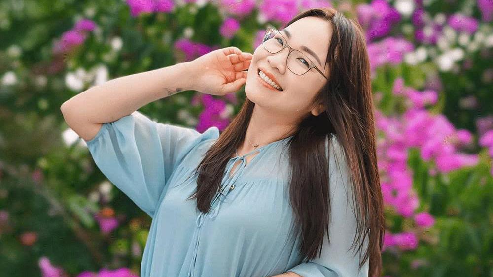 Đi lên, đi ngang hay đi xuống, đều là... phát triển