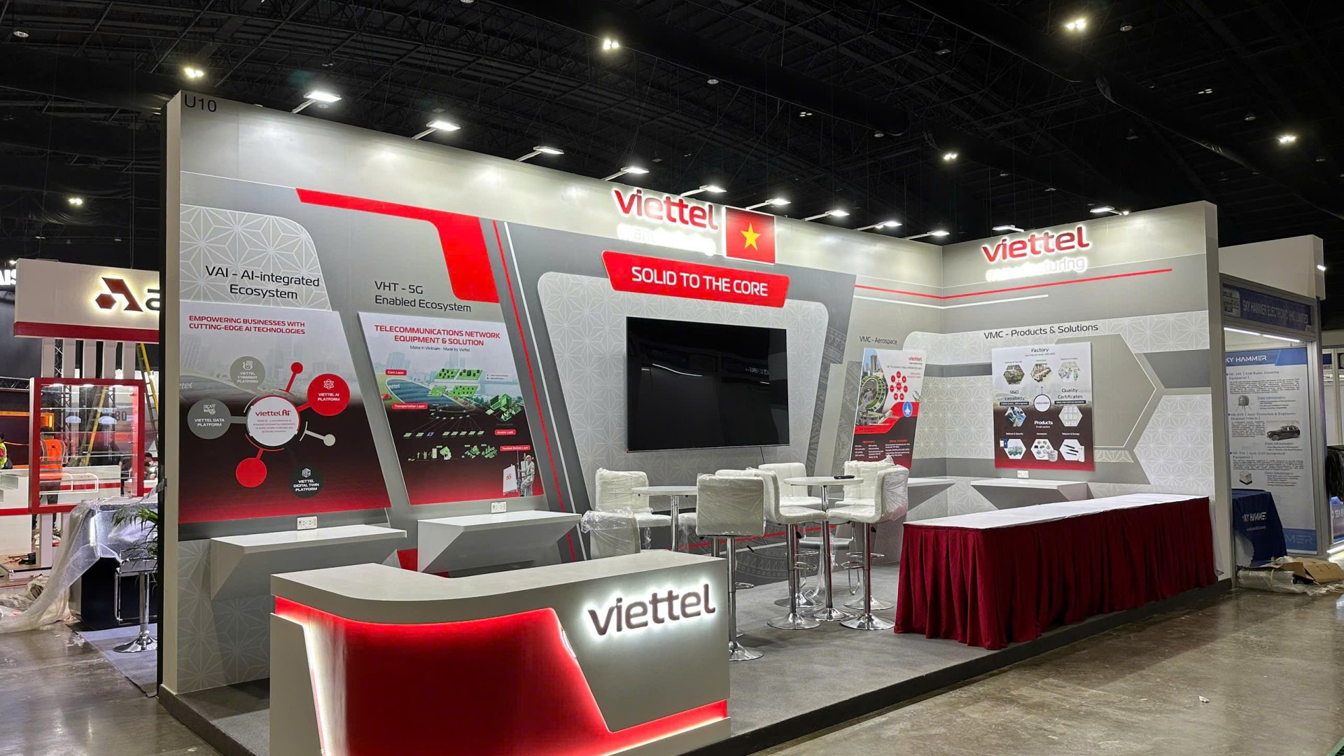 Viettel tham gia triển lãm quốc phòng & an ninh hàng đầu ASEAN