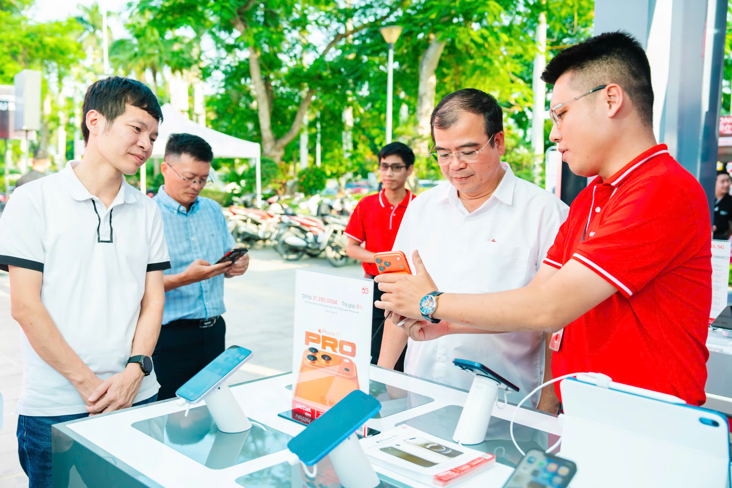 1da0202d33c8bf96e6d9-1