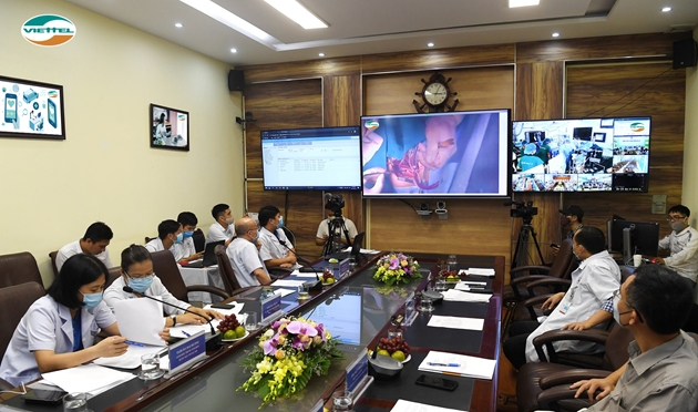 26-he-thong-kham-chua-benh-tu-xa-viettel-telehealth