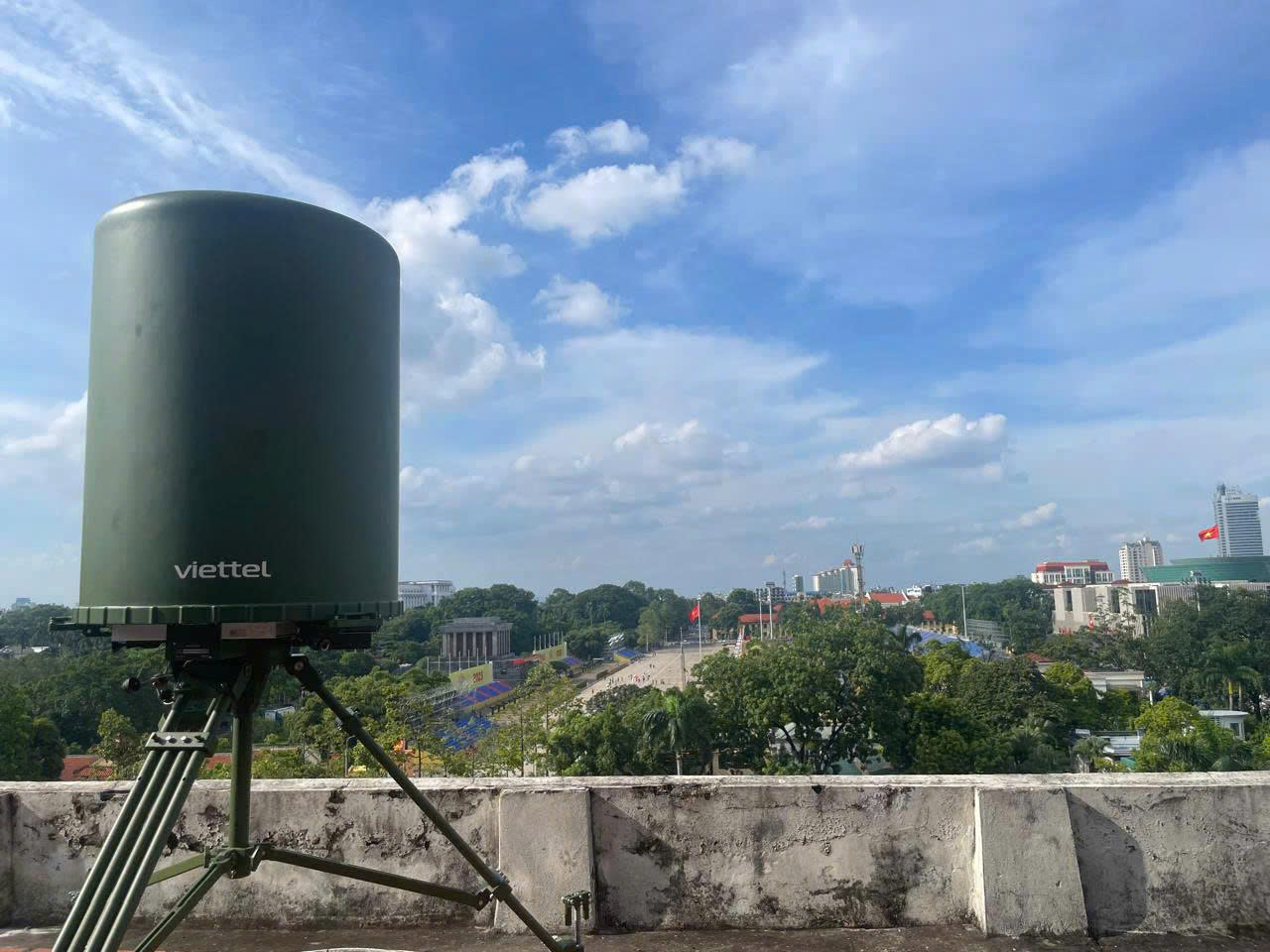 z7484066306005_32cf80c49c40fe14f1551bfd6b05a310