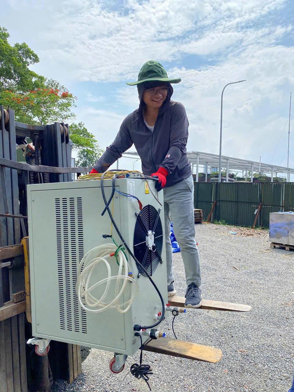 z7484169621021_88a2ca61552f1f671c97b83fcaf960df