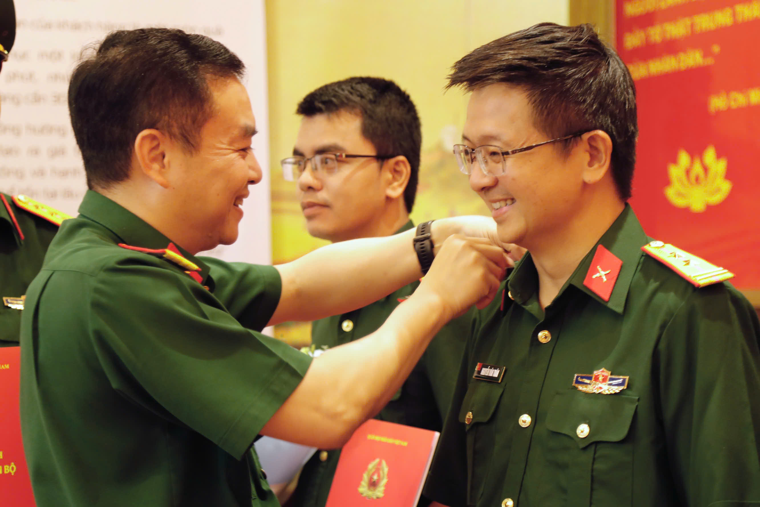 z7143602713599_626fdebc397c42033ca5ae64fe8afa0b