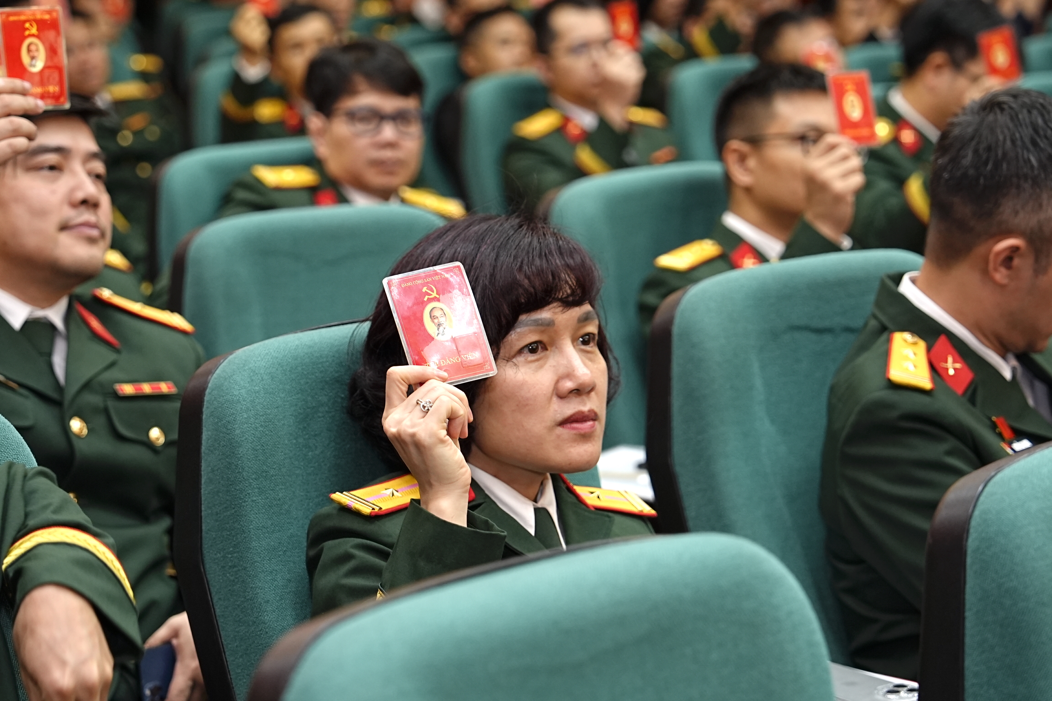 _HAI3742