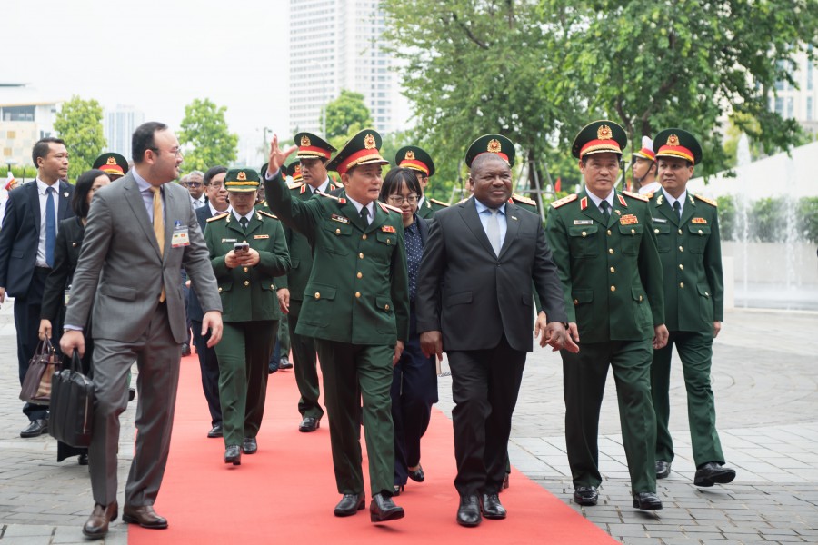 Tổng thống Mozambique: ‘Viettel là ngọn hải đăng trong hợp tác với Việt Nam’