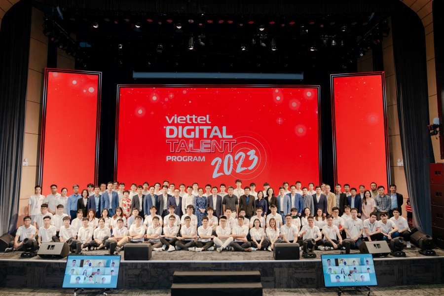 Chủ tịch Tào Đức Thắng: 'Tập đoàn sẽ nuôi dưỡng Viettel Digital Talent'