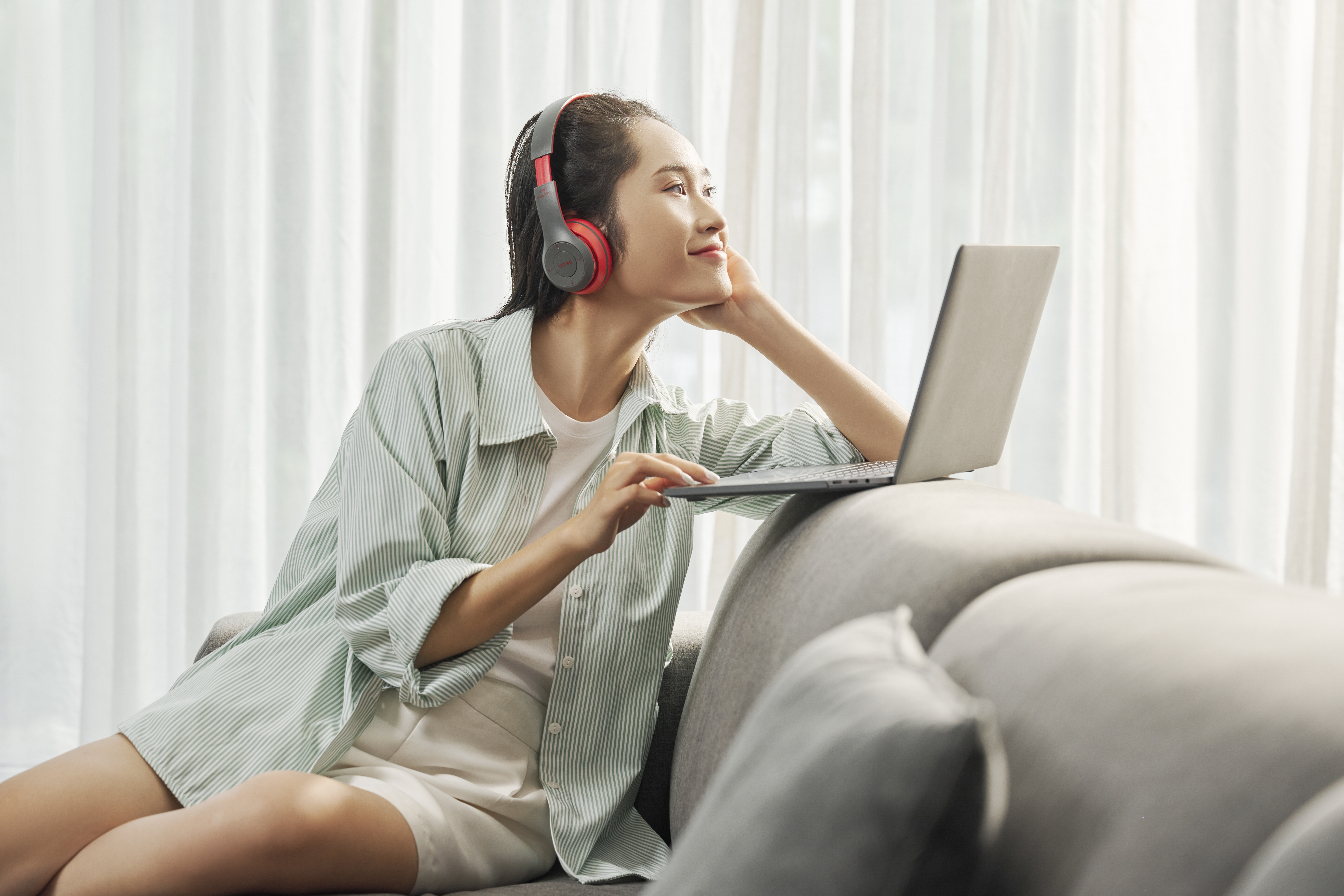 Thương hiệu cần làm gì để không lỡ nhịp với người tiêu dùng trẻ?