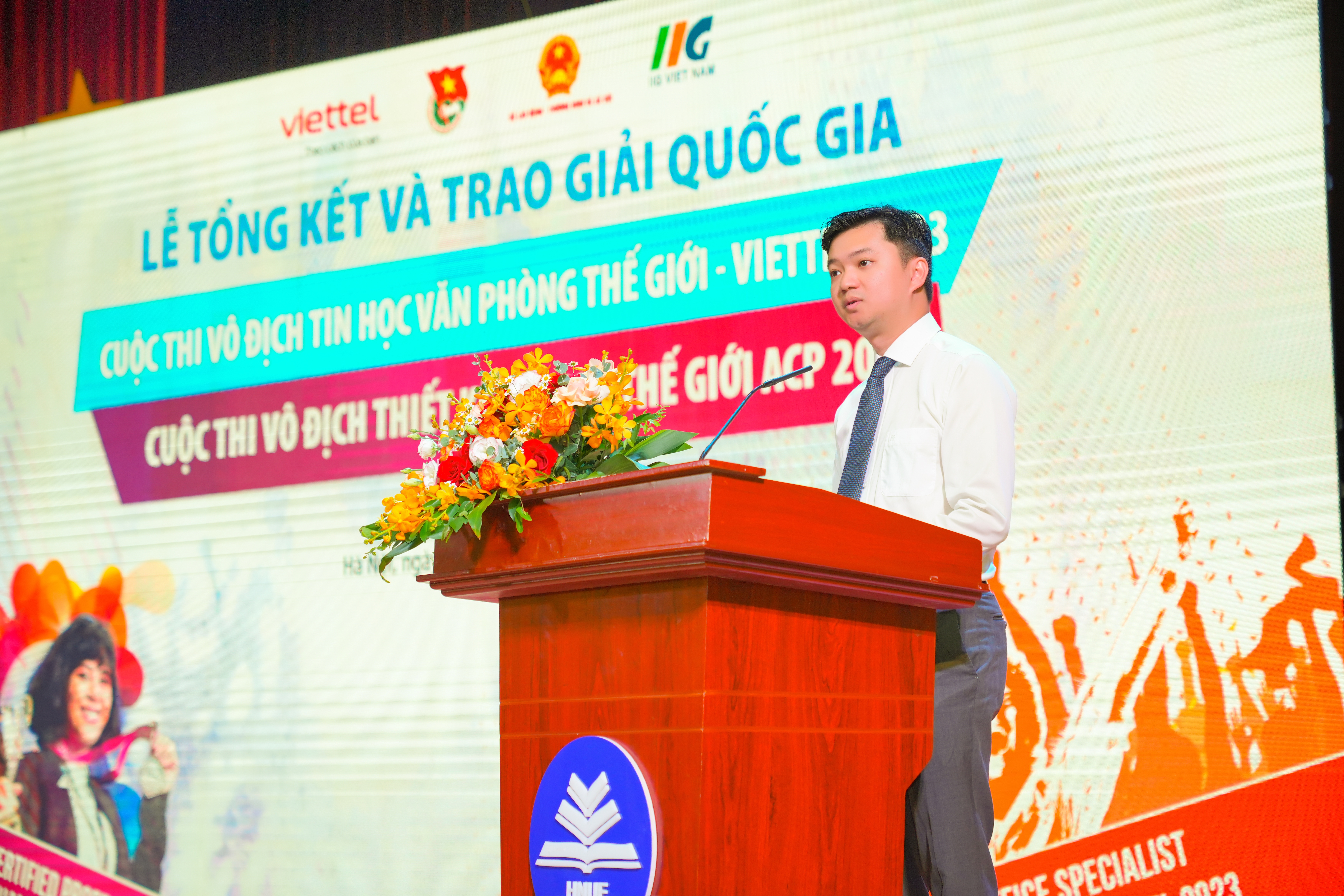 Ông Nguyễn Minh Triết - Bí thư TWĐ phát biểu