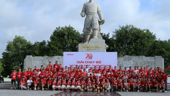 Cáp quang biển Viettel qua góc nhìn của nữ kỹ sư 'vá lỗi'