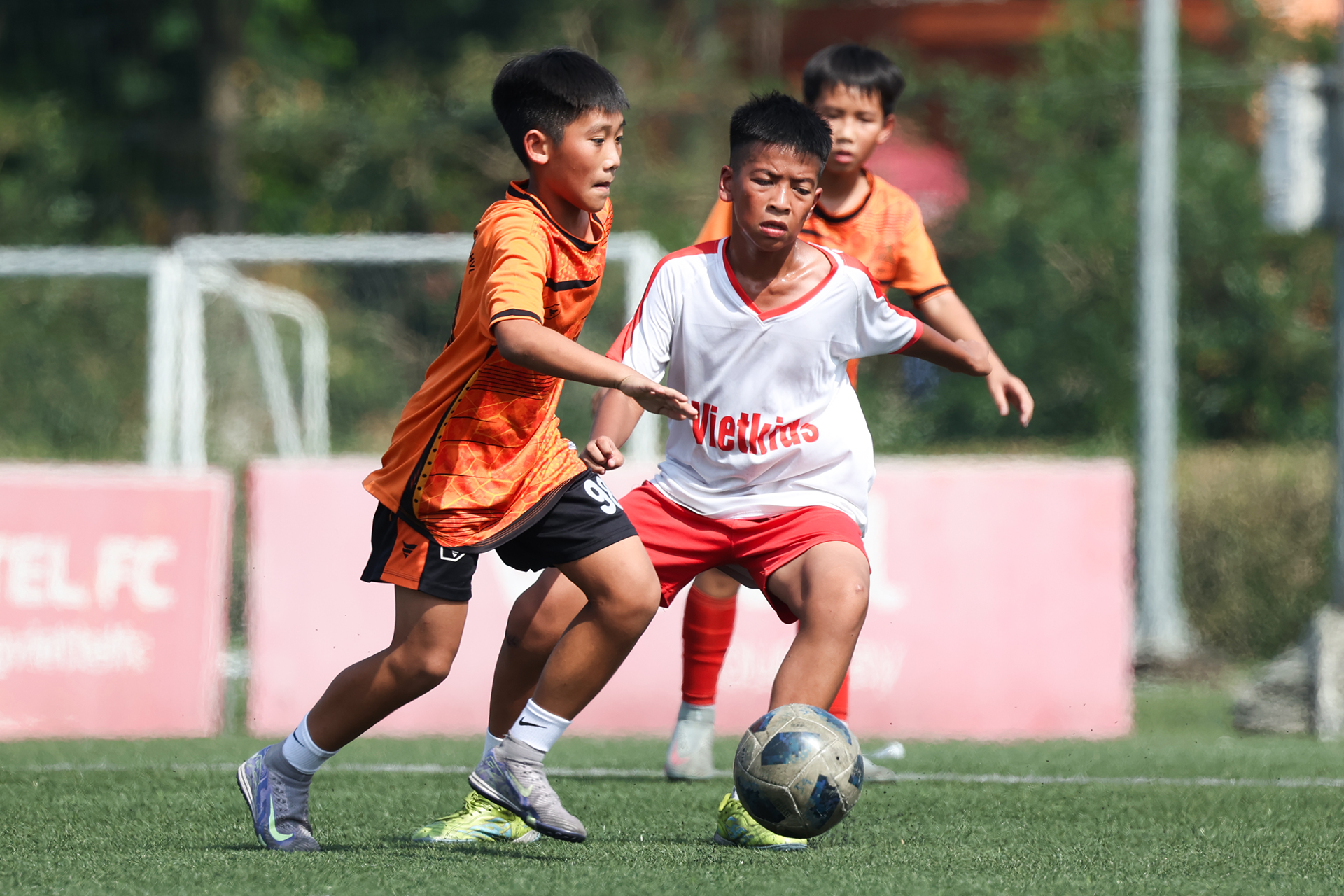 ViettelCup25lanhai06