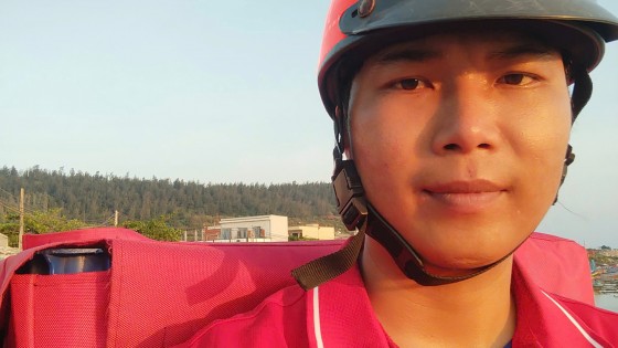 Bưu tá Viettel nơi hải đảo: 'Mình không đi thì ai đi?'